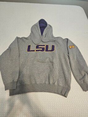 LSU sweatshirt w/hood, grey, L, by Colosseum Athletics